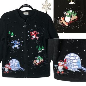 Essentials by Maggie Penguin Snowscape Embroidered Fleece Zip Up Size S Winter